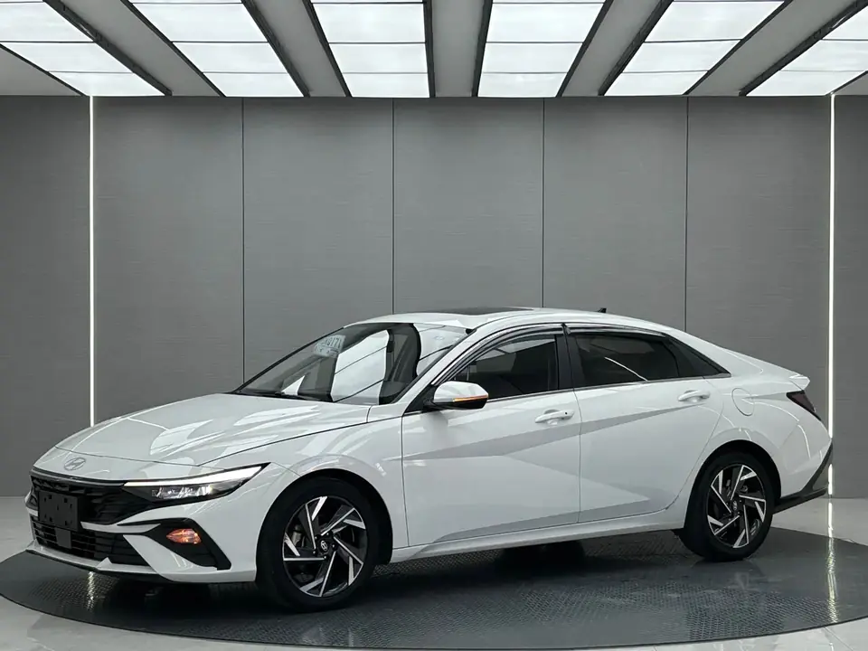 BAIC Elantra 2023 из Китая