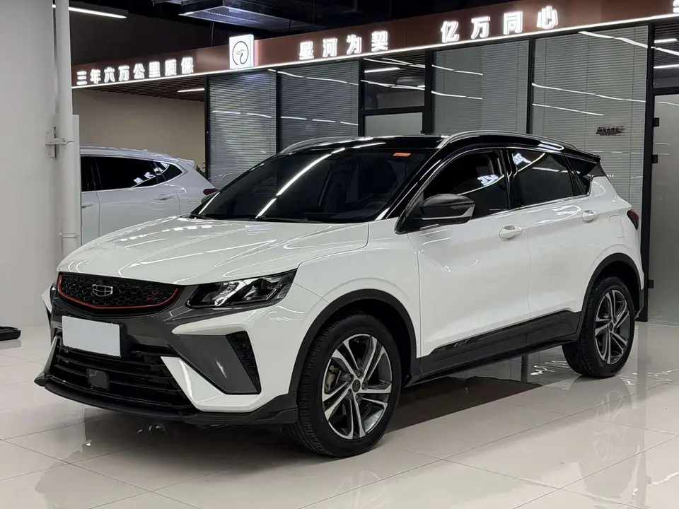 Geely Coolray 2022 из Китая