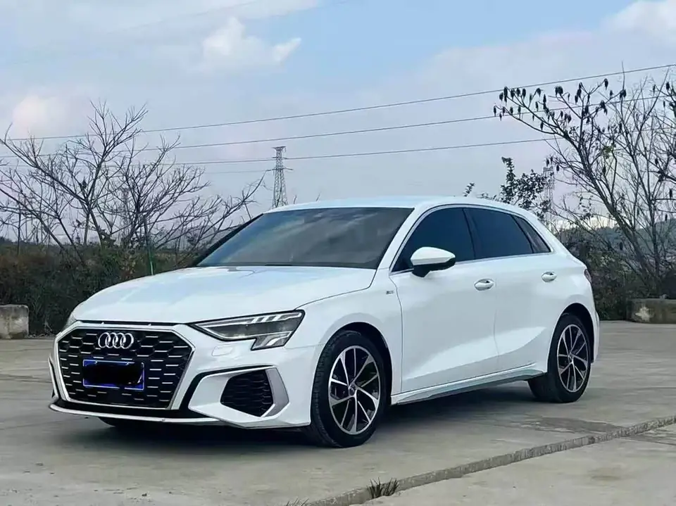 Audi A3 2022 из Китая