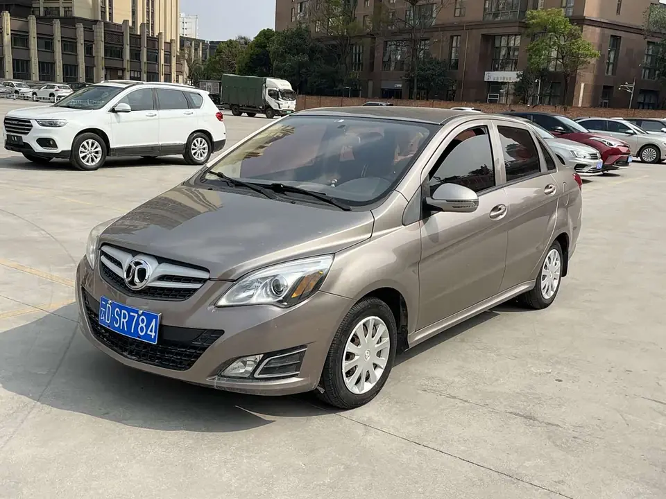 BAIC E 2015 из Китая