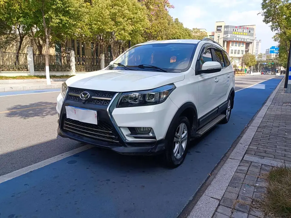 BAIC S3 2016 из Китая