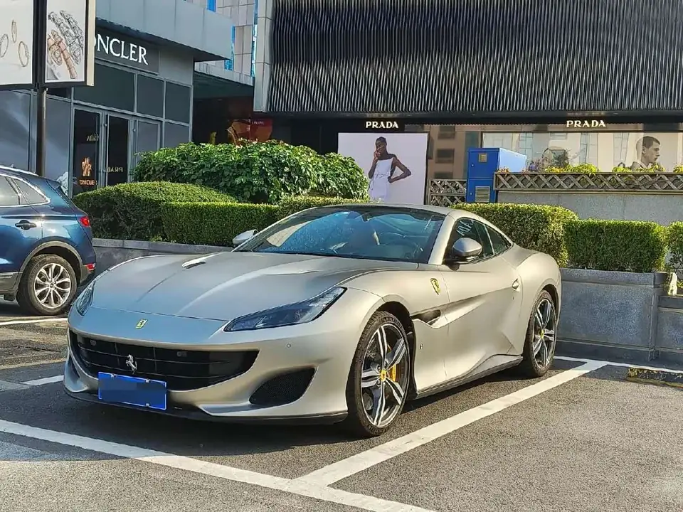 Ferrari Portofino 2019 из Китая