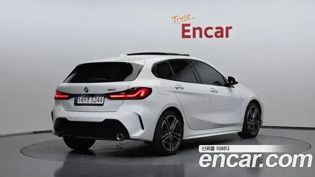 BMW 1-Series 2023 из Кореи