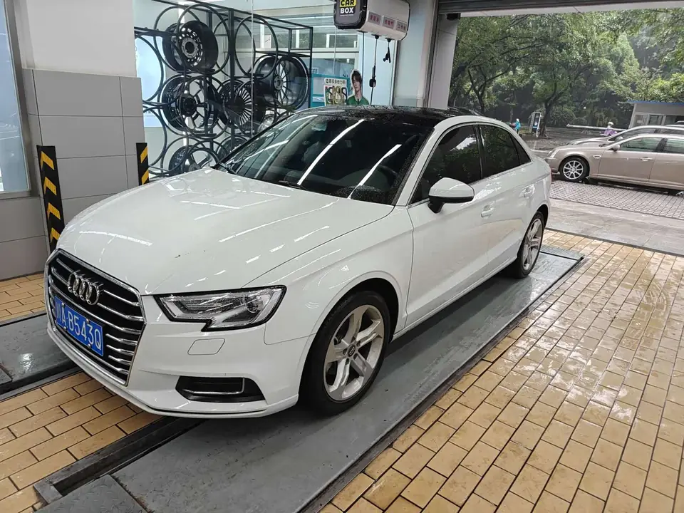 Audi A3 2020 из Китая