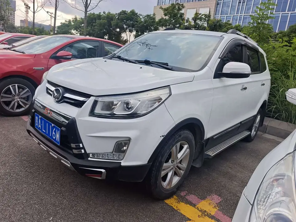 BAIC S3 2015 из Китая