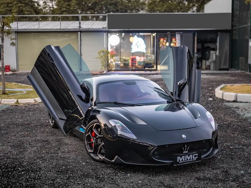Maserati MC20 2023 из Китая