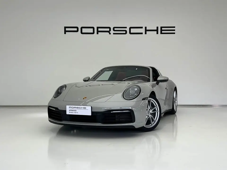 Porsche 911 2023 из Китая