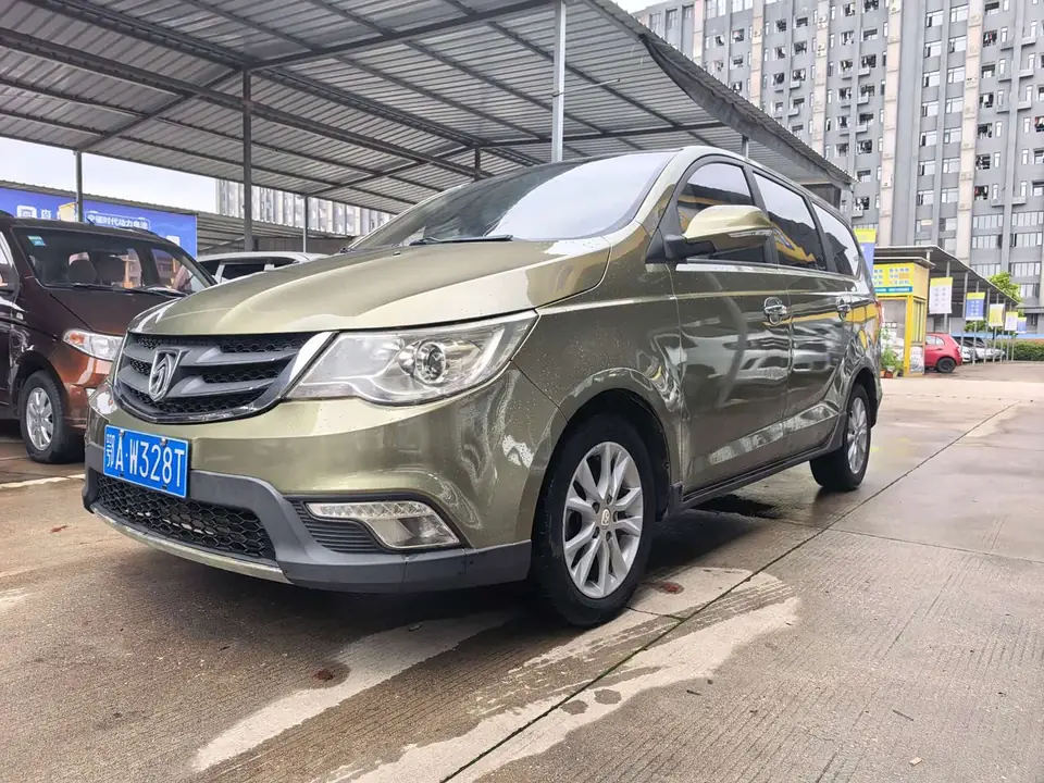 Baojun 730 2015 из Китая