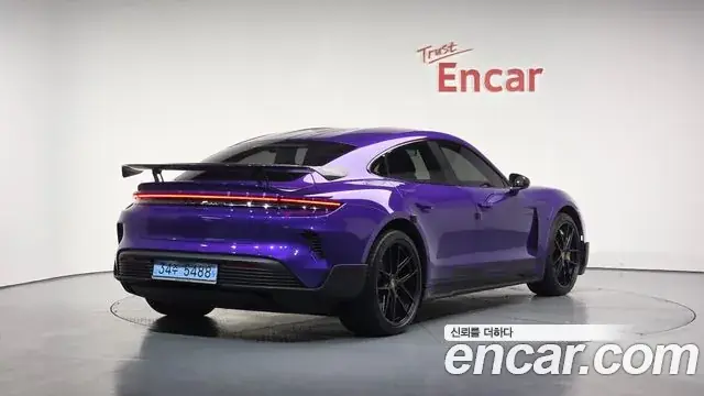 Porsche Taycan 2025 из Кореи