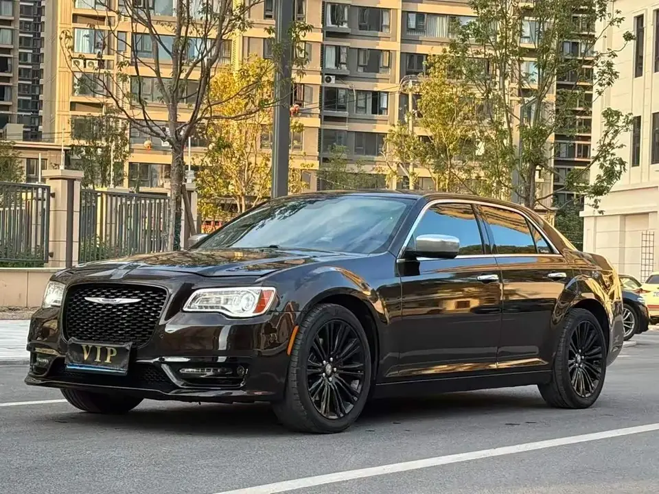 Chrysler 300C 2013 из Китая