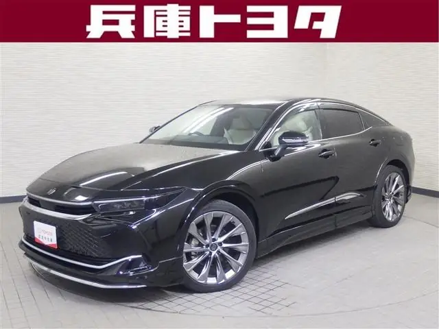 Toyota Crown Crossover 2023 из Японии