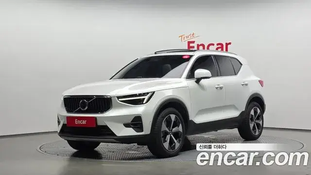 Volvo XC40 2024 из Кореи