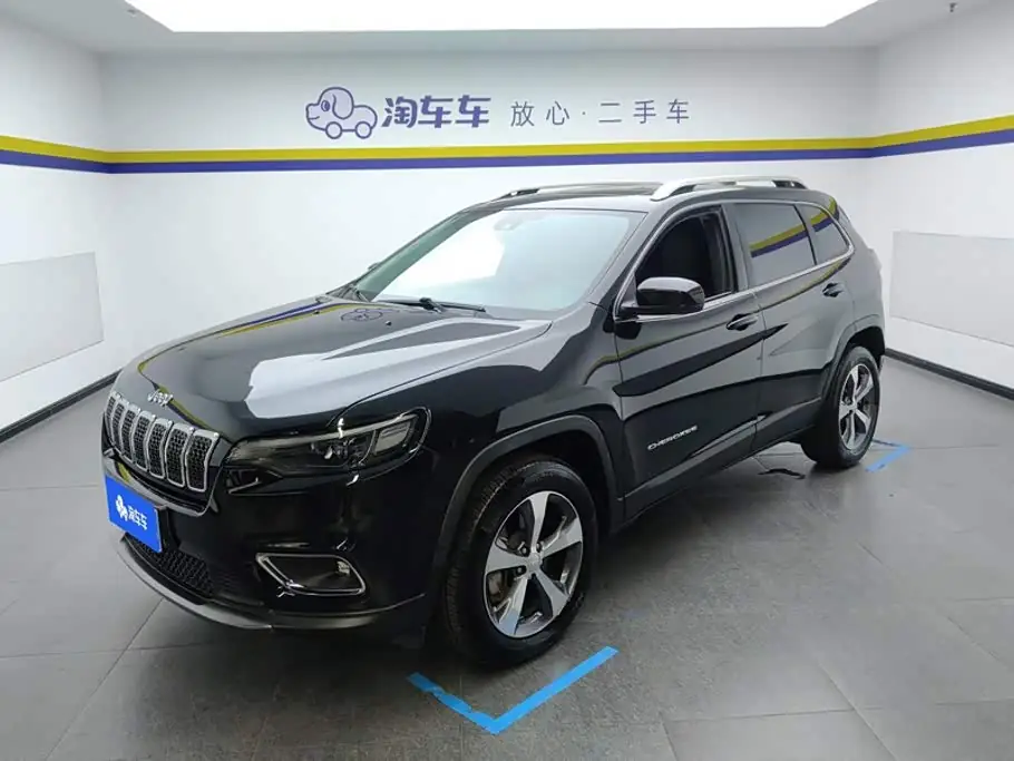 Jeep Cherokee 2021 из Китая