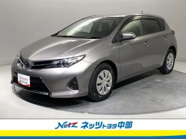Toyota Auris 2013 из Японии