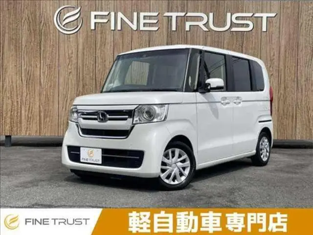 Honda N-box 2023 из Японии