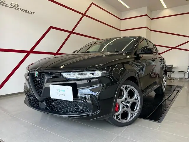 Alfa Romeo Tonale 2024 из Японии