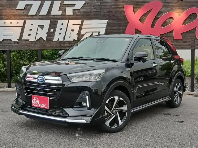 Daihatsu Rocky 2022 из Японии