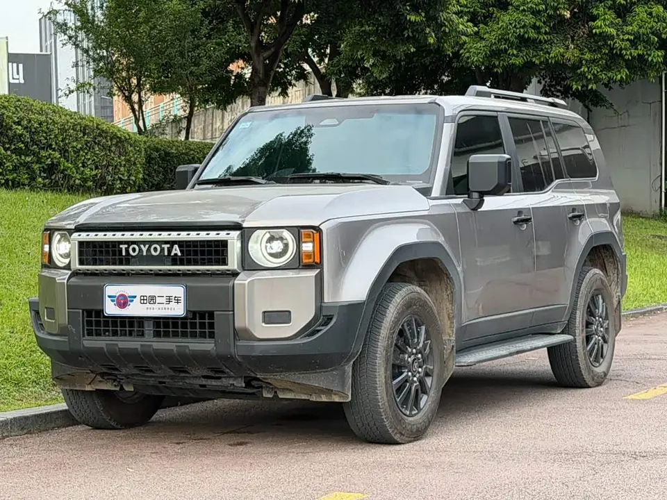 Toyota Land Cruiser Prado 2024 из Китая
