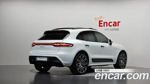 Porsche Macan 2023 из Кореи