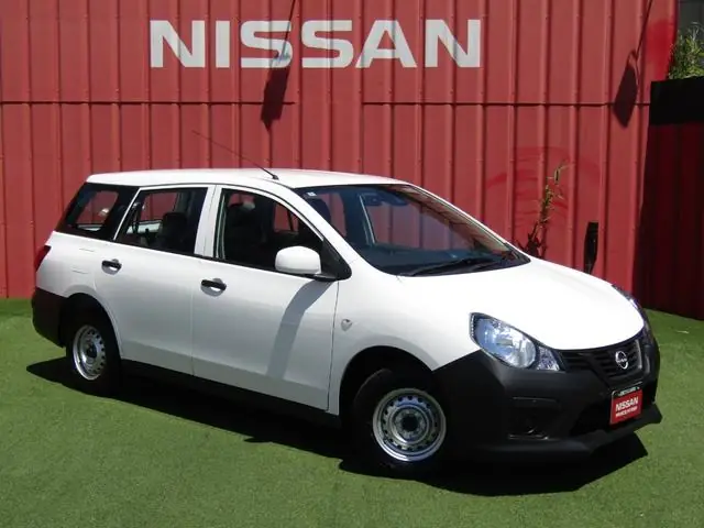 Nissan AD 2025 из Японии