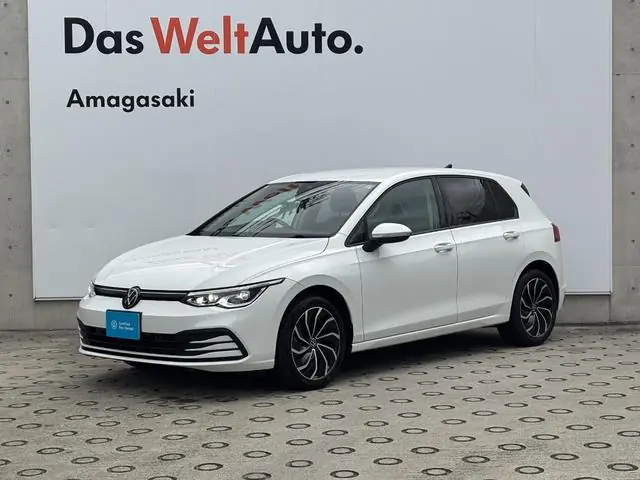 Volkswagen Golf 2024 из Японии