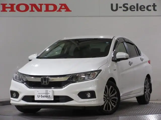 Honda Grace 2019 из Японии