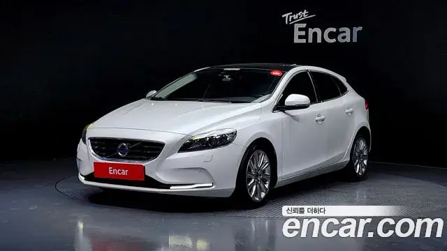 Volvo V40 2015 из Кореи