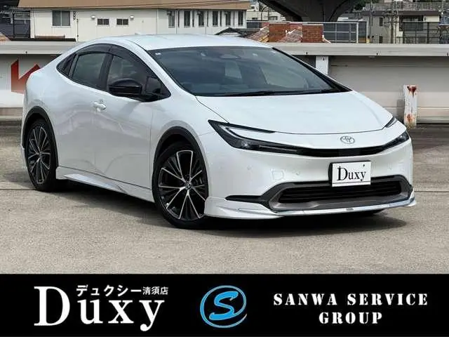 Toyota Prius 2024 из Японии