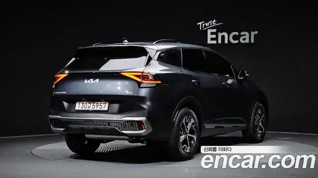 Kia Sportage 2023 из Кореи
