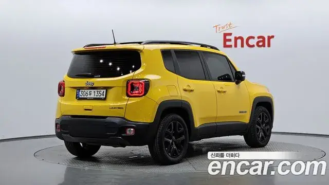 Jeep Renegade 2023 из Кореи