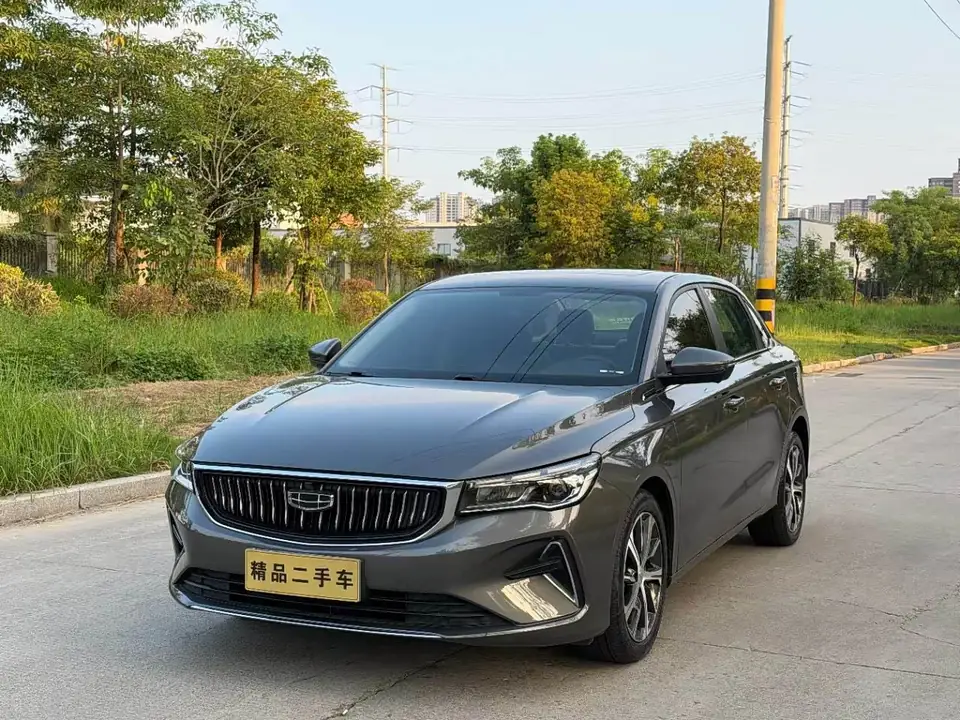 Geely Emgrand 2023 из Китая
