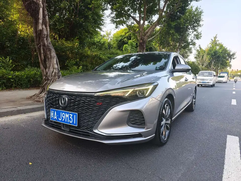 Changan Eado 2022 из Китая