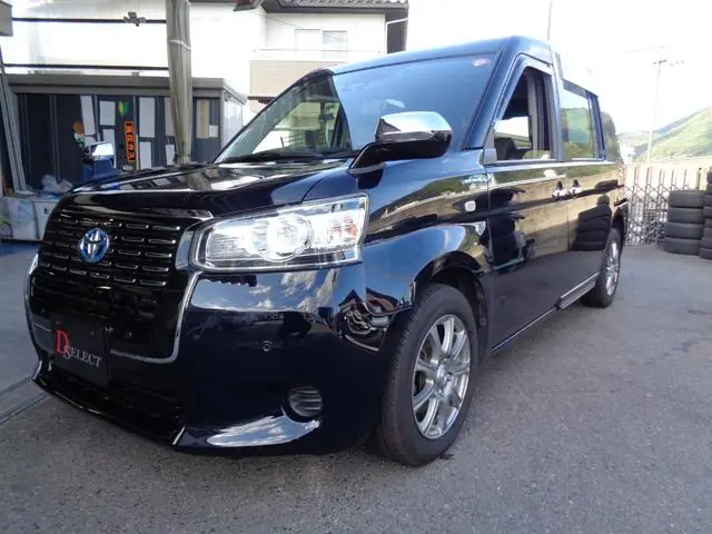 Toyota JPN Taxi 2021 из Японии