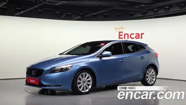 Volvo V40 2015 из Кореи