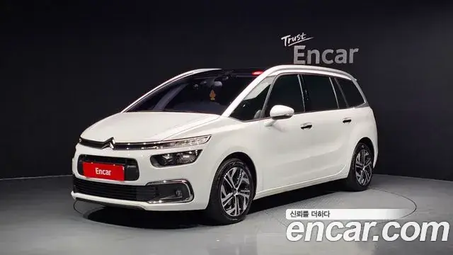 Citroen-DS C4 Picasso 2018 из Кореи