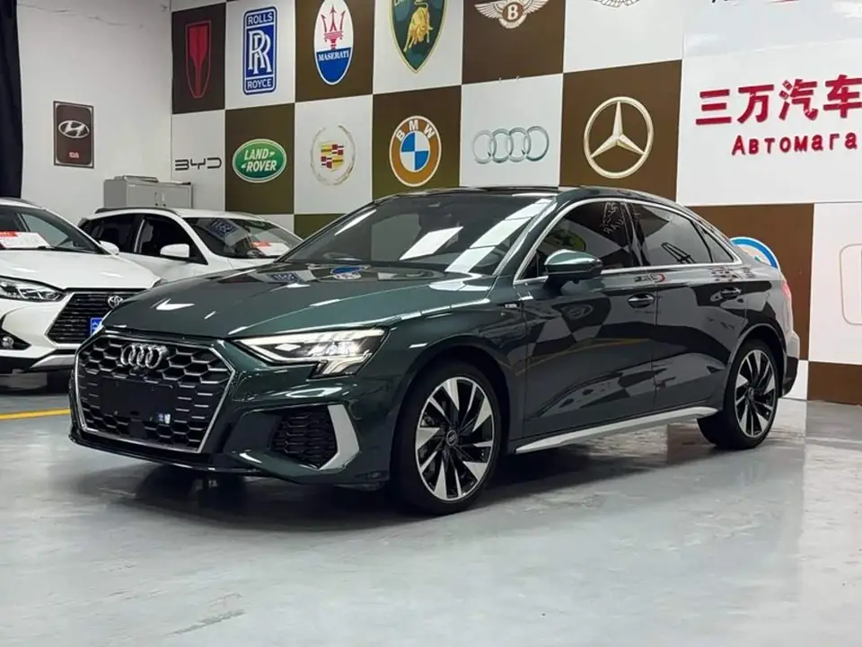 Audi A3 2023 из Китая