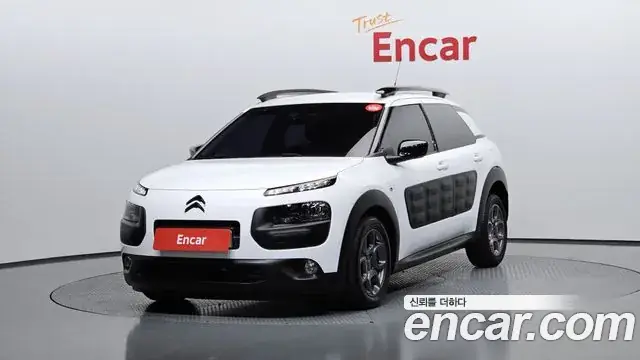 Citroen-DS C4 CACTUS 2018 из Кореи