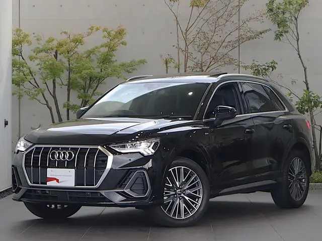 Audi Q3 2023 из Японии