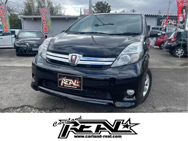 Toyota Isis 2012 из Японии