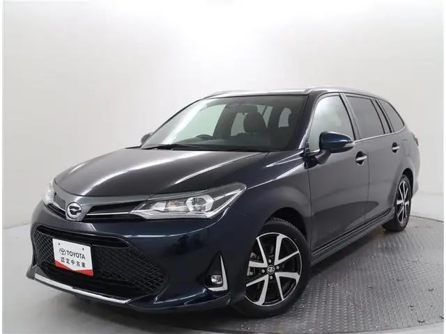 Toyota Corolla Fielder 2018 из Японии
