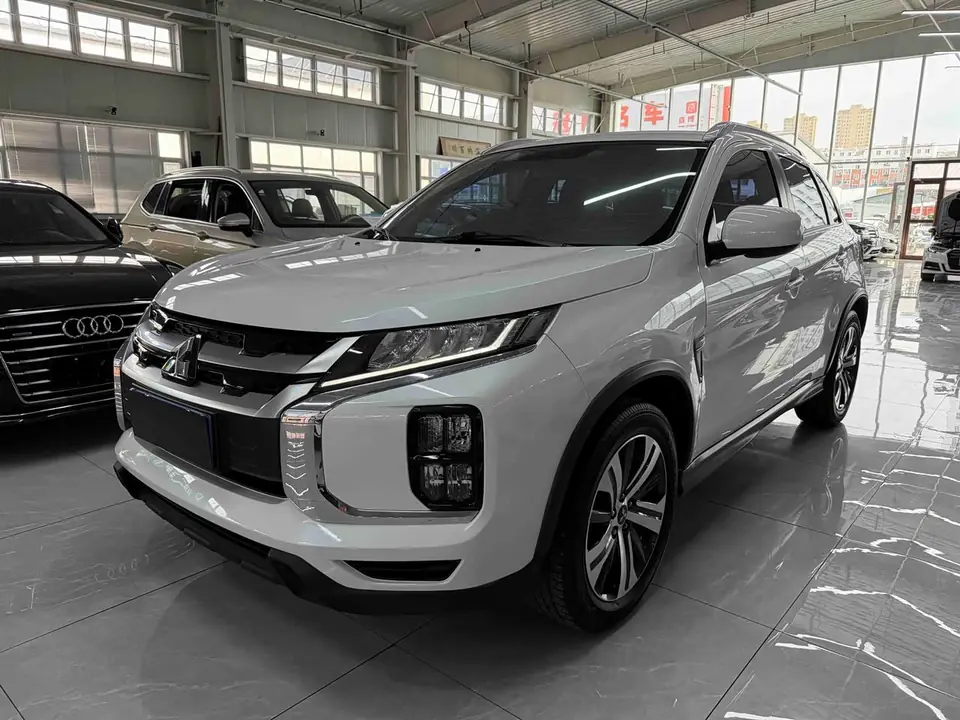 Mitsubishi ASX 2023 из Китая