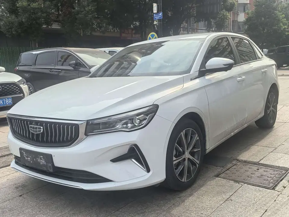 Geely Emgrand 2024 из Китая