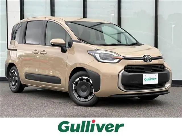 Toyota Sienta 2024 из Японии