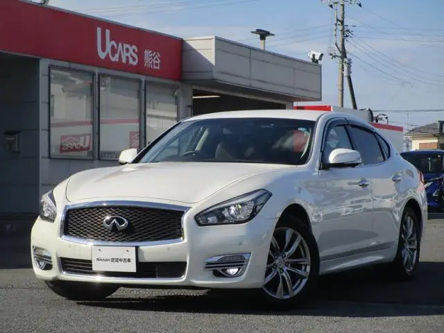 Nissan Fuga Hybrid 2019 из Японии