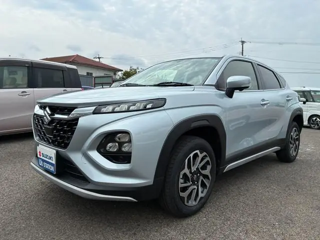 Suzuki Fronx 2025 из Японии