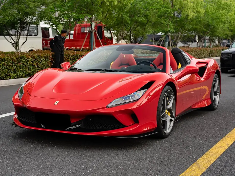 Ferrari F8 2022 из Китая