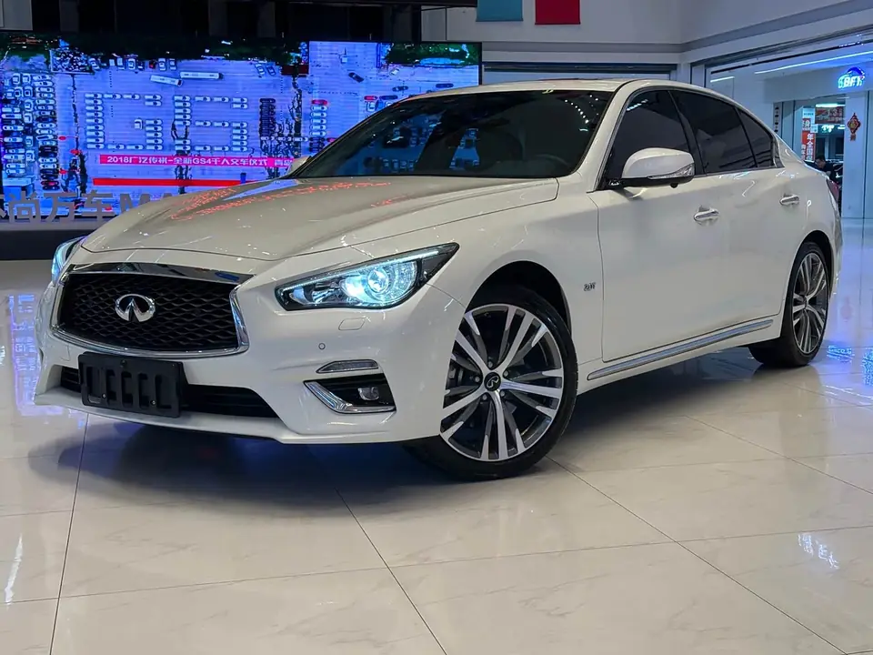 Infiniti Q50L 2023 из Китая