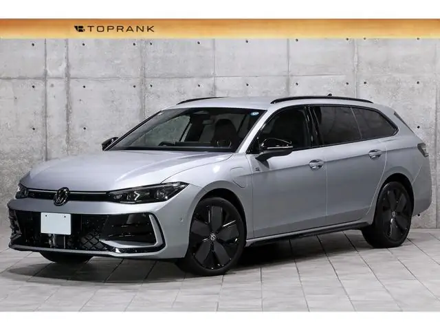 Volkswagen Passat 2025 из Японии
