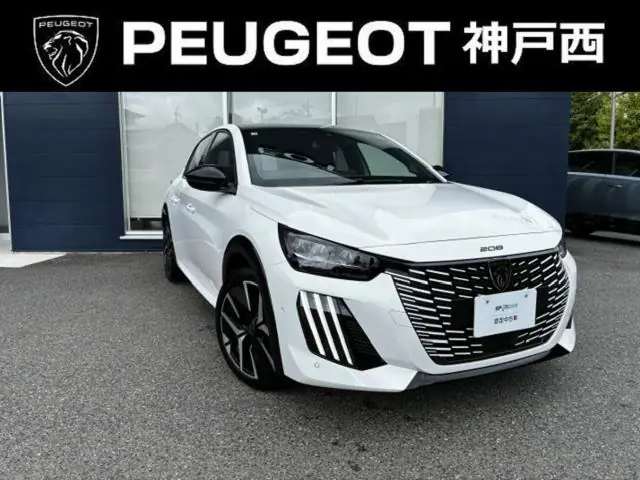 Peugeot 208 2025 из Японии