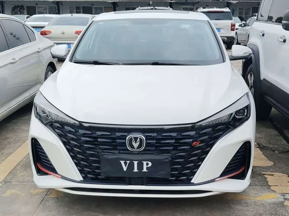 Changan Eado 2022 из Китая